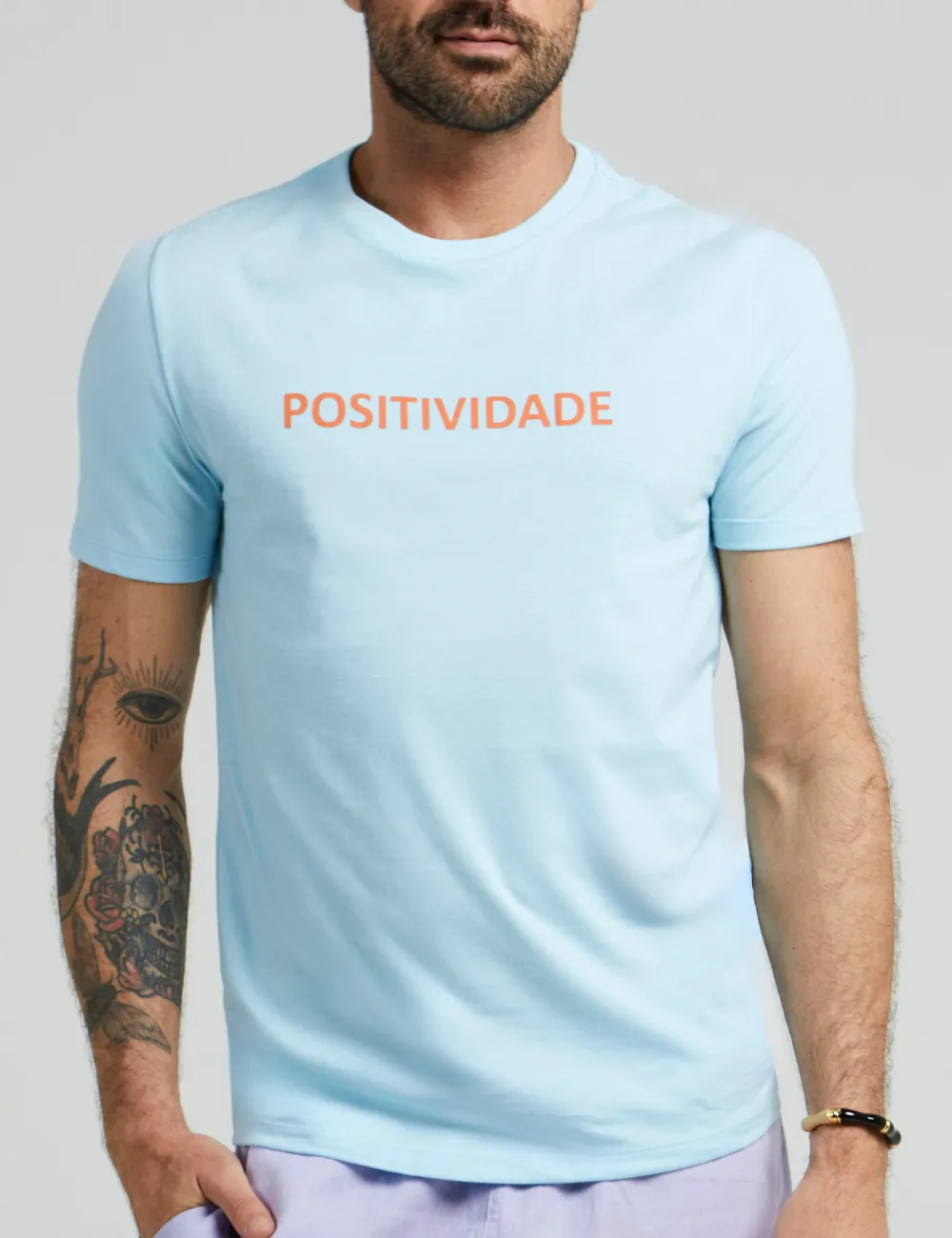 T-Shirt Positividade - Azul Claro