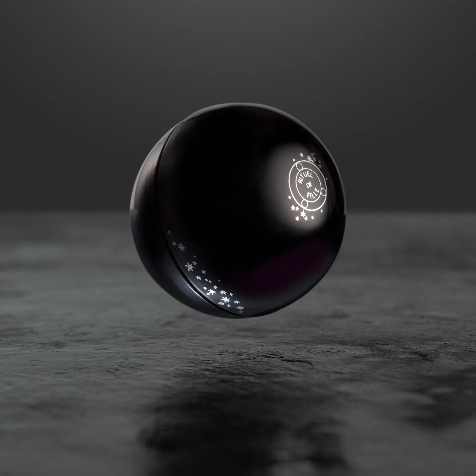 The Orb Enigmatic Eyeliner: Abyss